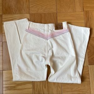 Levi’s Premium ribcage straight ankle white jeans